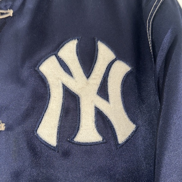 COPY - Men’s Mitchell & Ness New York Yankees Vintage Jacket - Picture 2 of 5